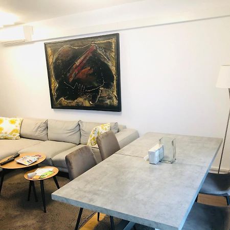 Amazing Austria Center Apartment Near Uno City Vienna Exterior photo